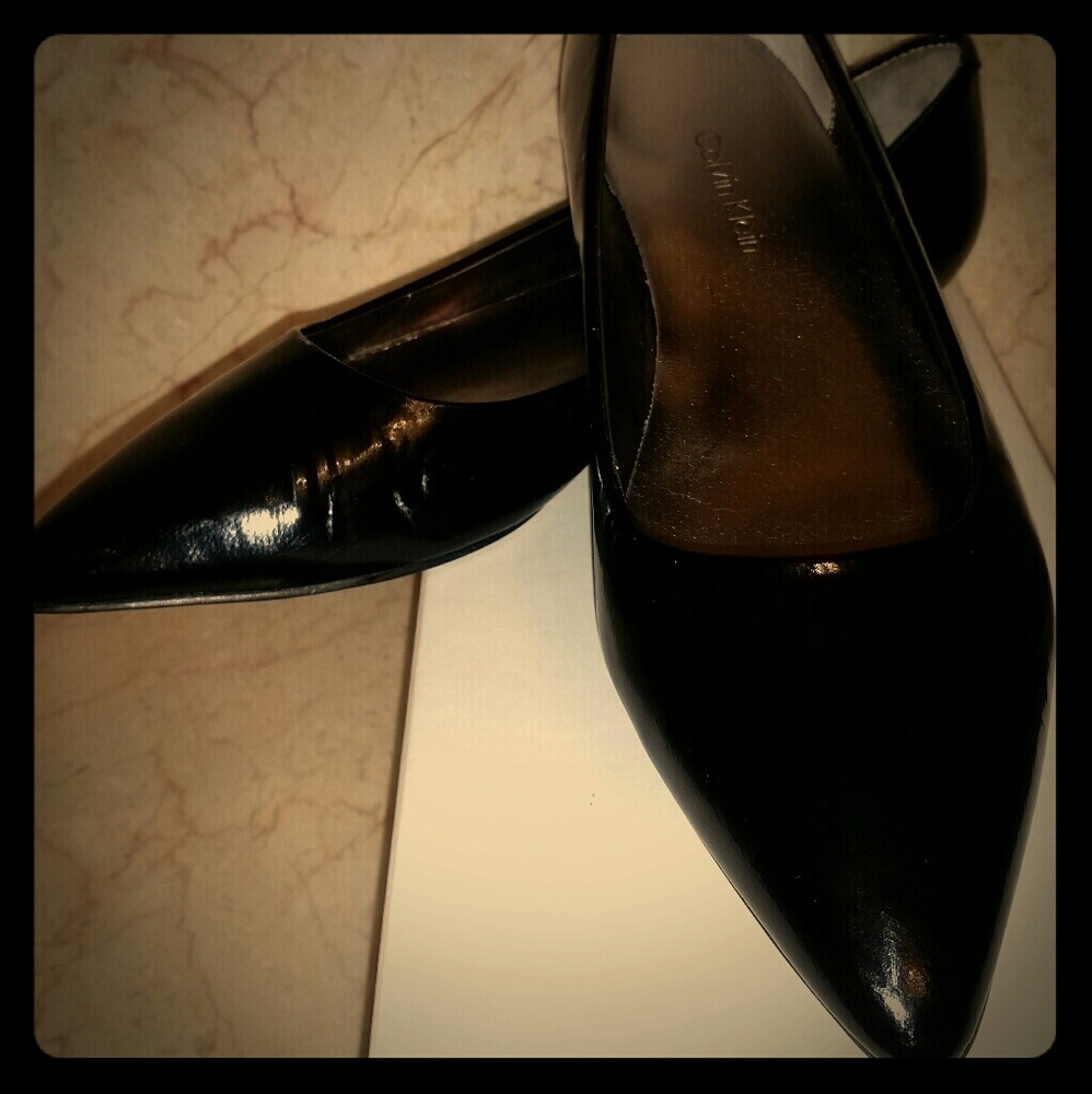 Black flats
